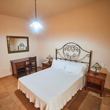 In With Volcano View Pool La Oliva