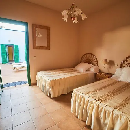 Hébergement de vacances In With Volcano View Pool La Oliva