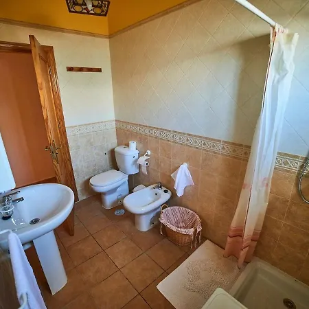 In With Volcano View Pool Hébergement de vacances La Oliva